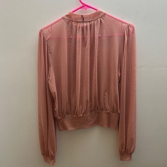 🌸 Timing Blush Long Sleeve Blouse - Picture 3 of 4